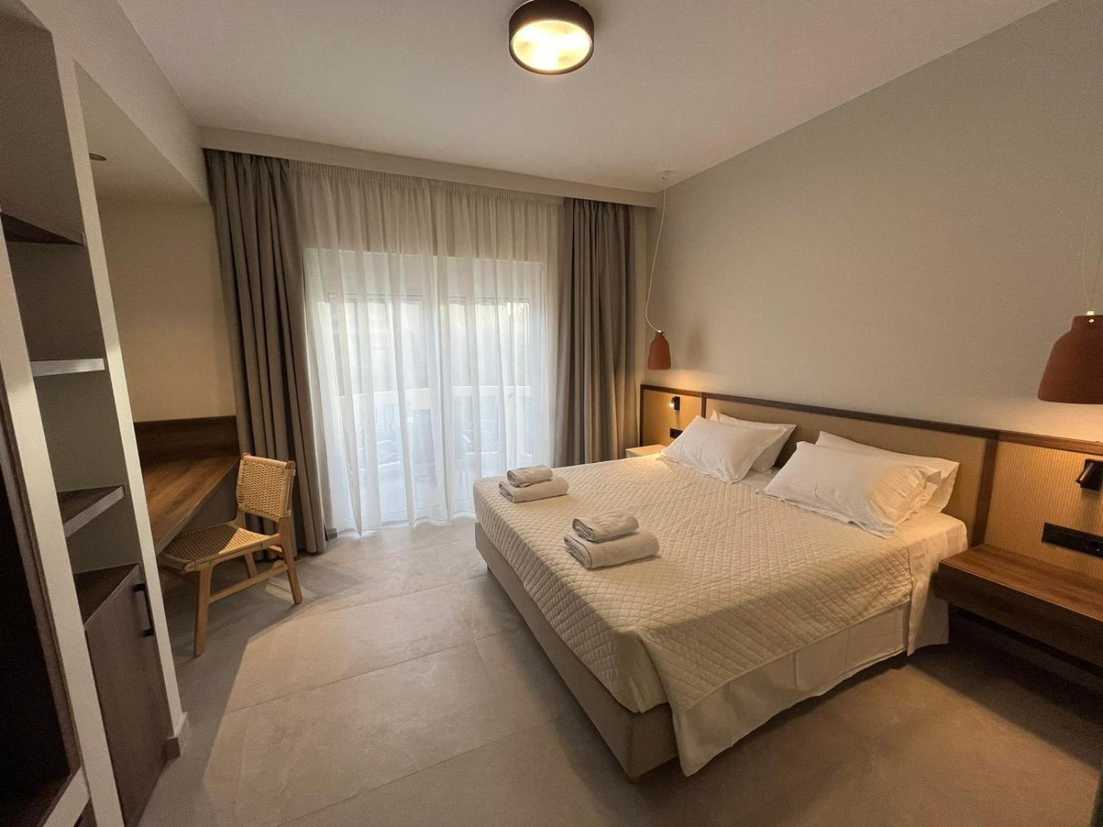Mediterranean Sea Top Floor Palaiochora Luaran gambar