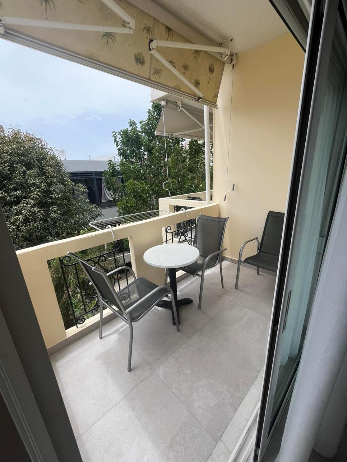 Mediterranean Sea Top Floor Palaiochora Luaran gambar
