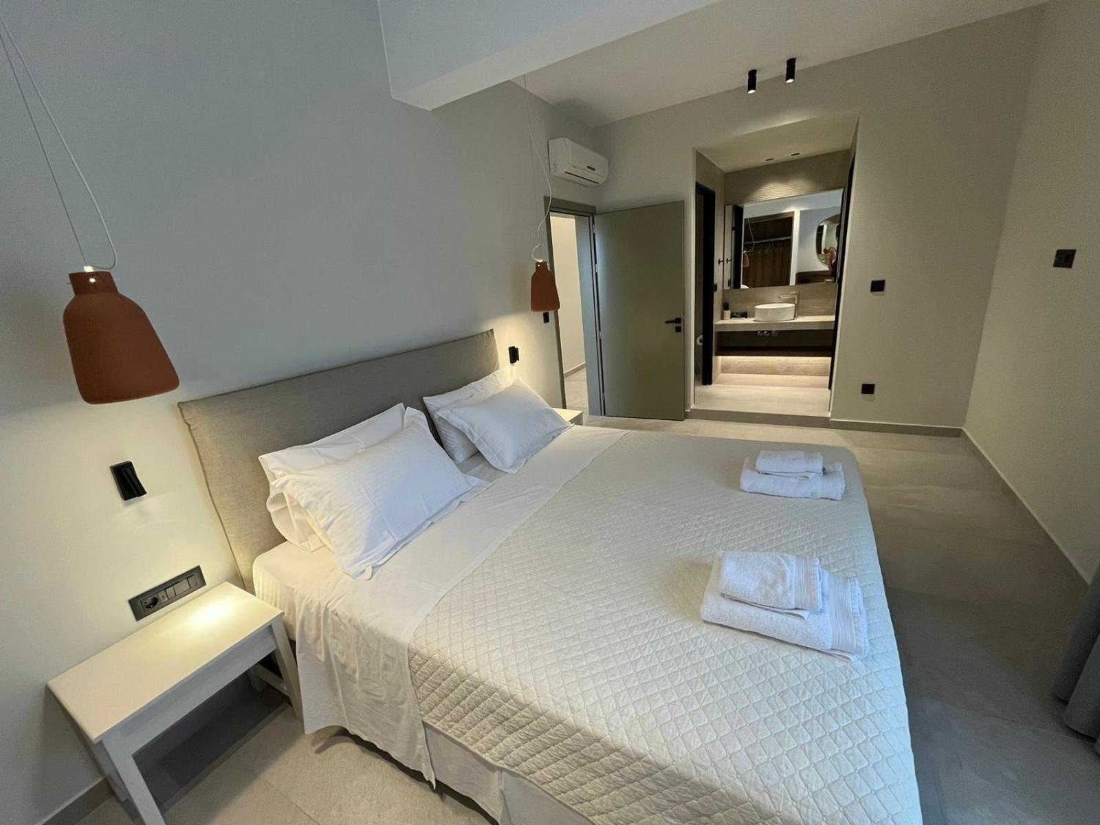 Mediterranean Sea Top Floor Palaiochora Luaran gambar